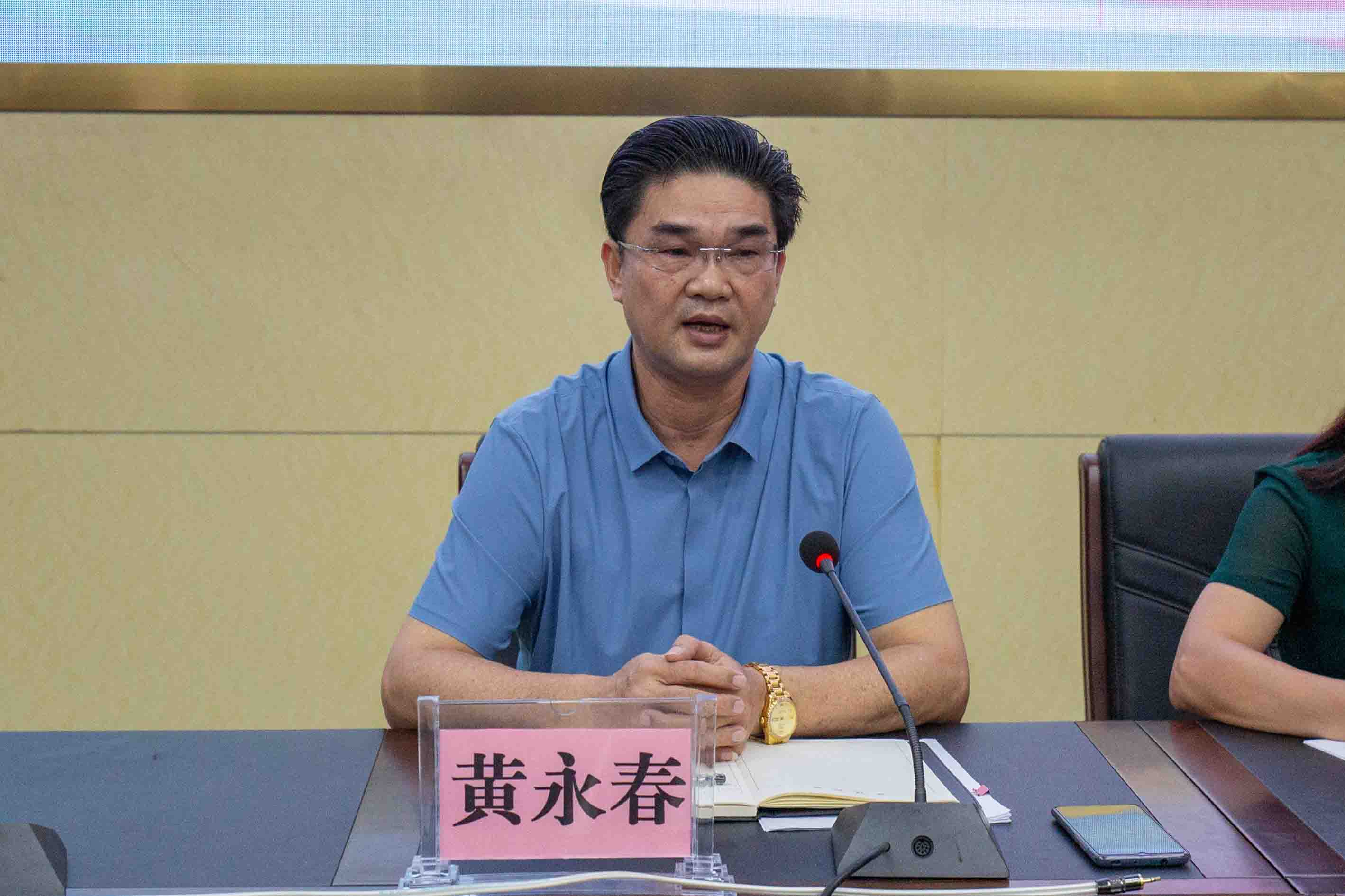 图2：学校党委书记校长黄永春讲话.jpg