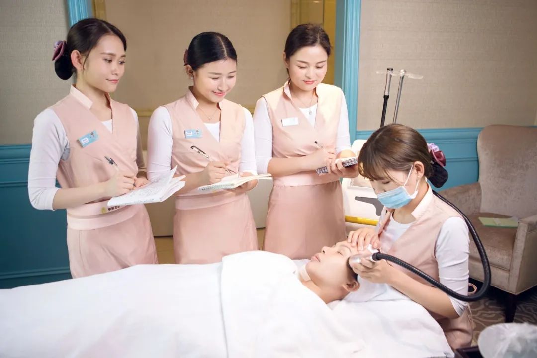 美容美体艺术（学制：3年）