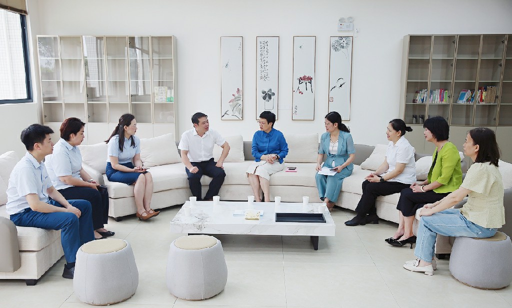 广旅集团康养产业人才协同培养基地在我校正式揭牌